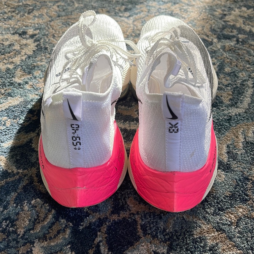 Nike men’s ZoomX size 11.5 pink and white